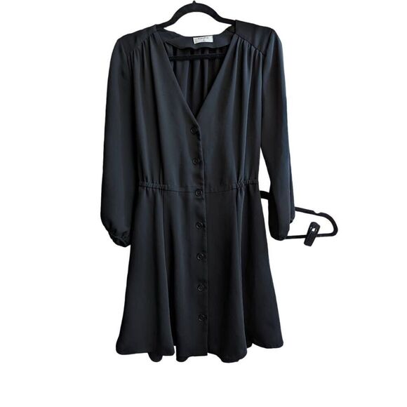 Aritzia Babaton Kalmin black dress Medium - Picture 1 of 6